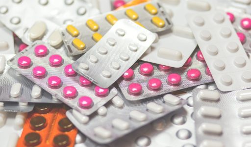 medications-g5da37918a_1920
